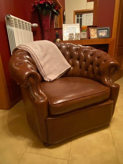 Poltrona toda em Picotiné