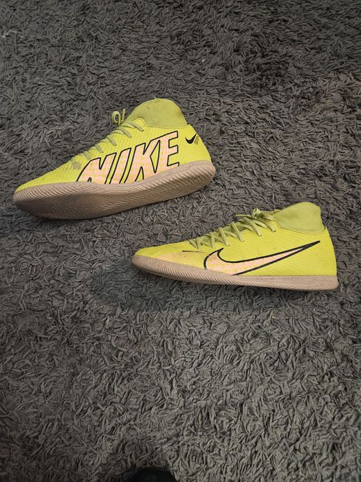 Chuteitas futsal Nike Mercurial N44