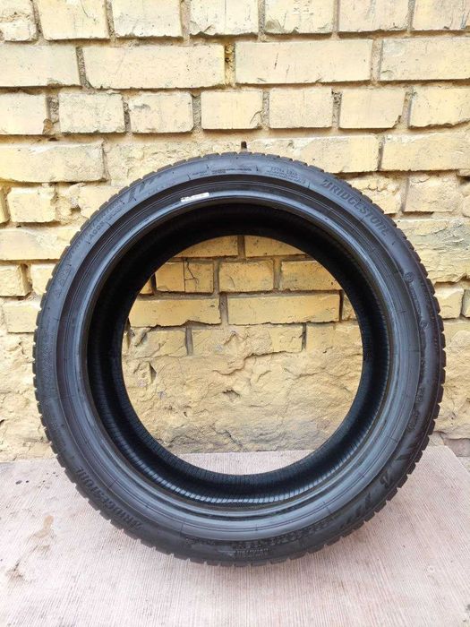 Шини б/у 225 40 R18 Bridgestone Weather Control A005 evo