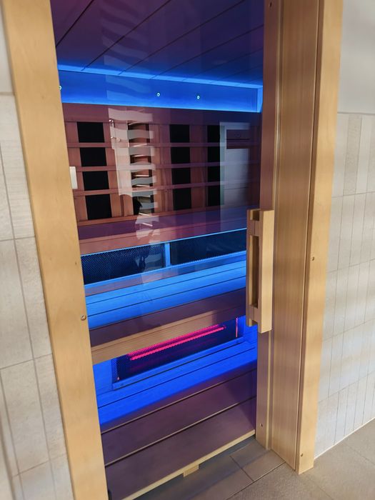 Kolobrzeg Polanki Park marzec wiosna  apartament basen sauna jacuzzi