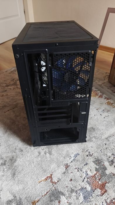 Obudowa PC Krux Cella 3 wentylatory