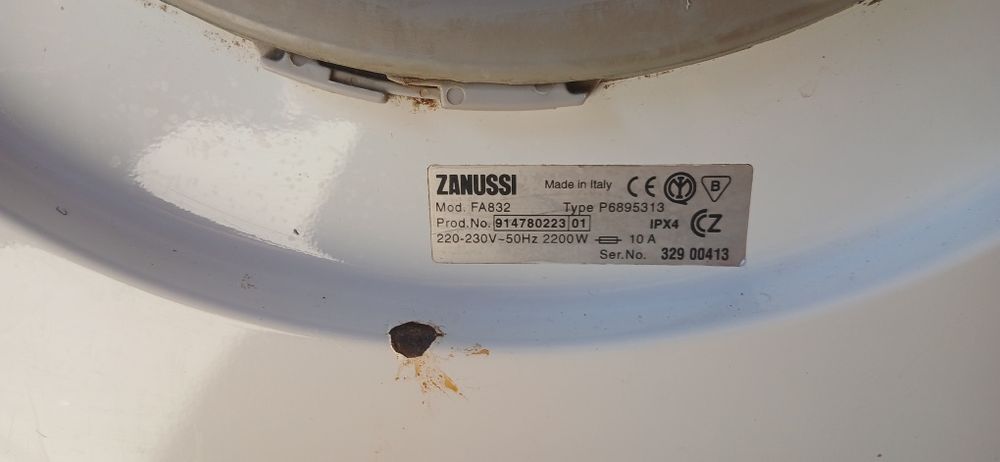 Пральна машина zanussi