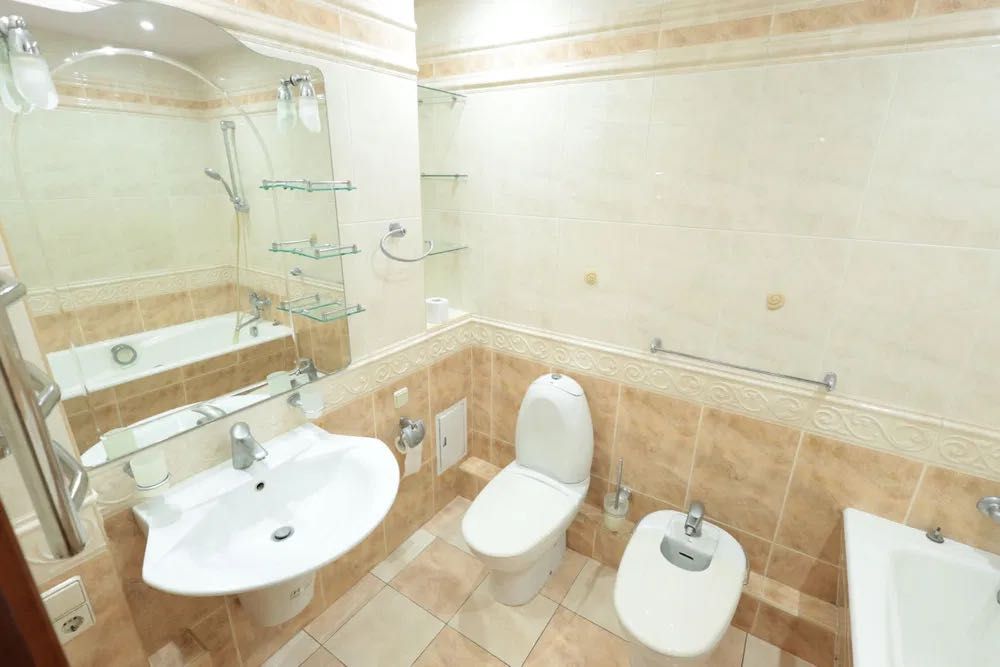 3к квартира, Київ, Б.Гмирі,  6й поверх. Позняки,  пр-т  Бажана