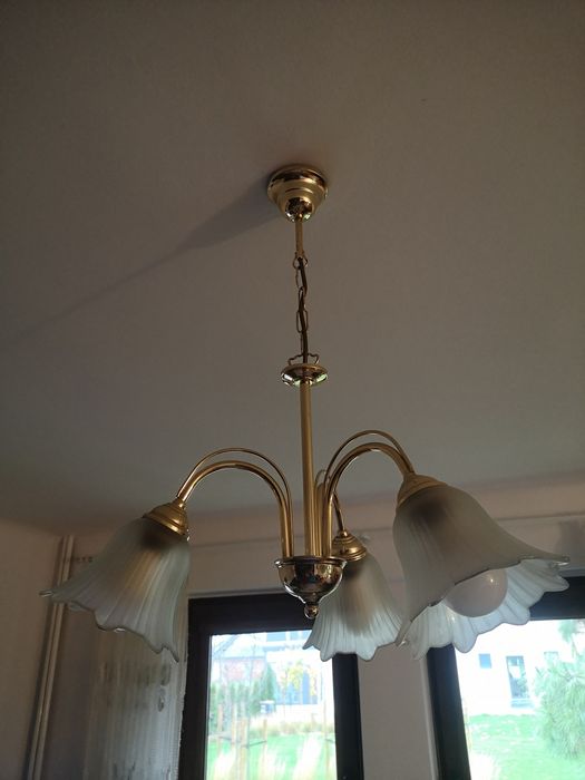 Żyrandol lampa wisząca trzy klosze