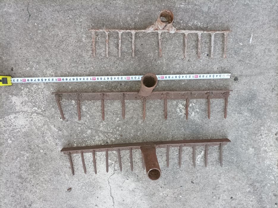 Граблі залізні садові