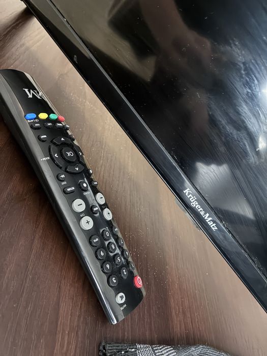 Kruger&matz 32 cale + pilot