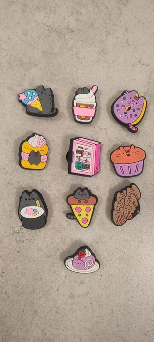 Przypinki do Crocs Pusheen 10 szt