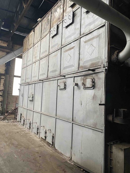 Котел твердопальивний 4,7 МВт масло