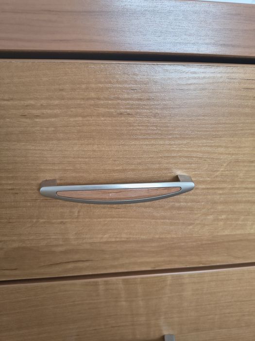 Komoda duża pojemna kolor olcha