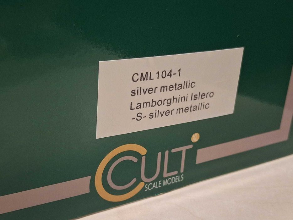 1968 Lamborghini Islero silver Cult Scale Models CML104-1 1/18