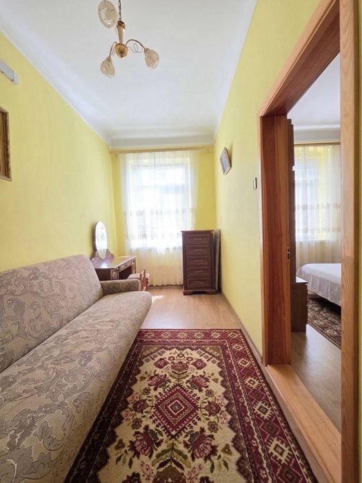 ЦЕНТР! Продаються ДВІ ПОВНОЦІННІ ОКРЕМІ КВАРТИРИ з окремими ходами (по документах 3х кімнатна). СВІЙ ДВІР та ГАРАЖ, є горище і підвал - View 6