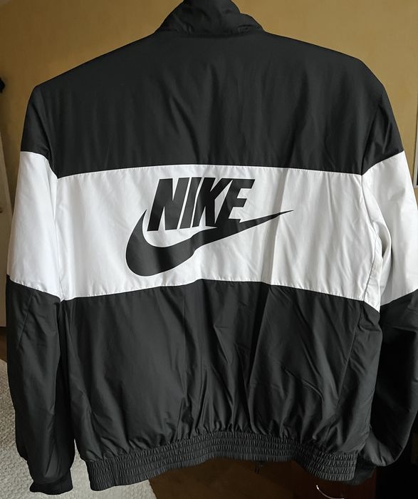 Куртка Nike NSW SYN FILL бомбер Jordan оригинал