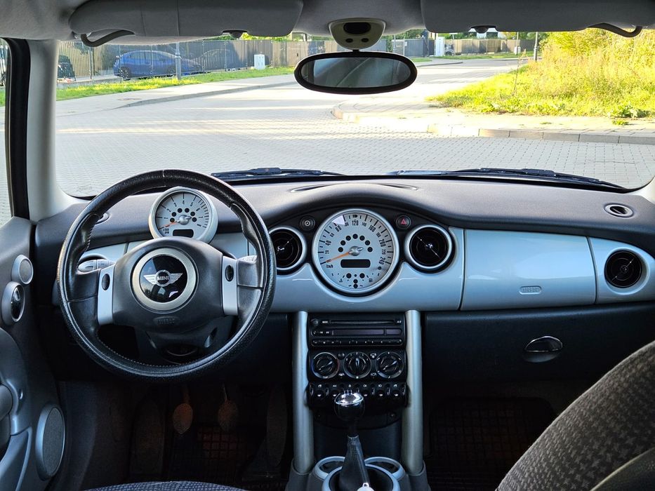 Mini Cooper r50 2003 1.6 116KM