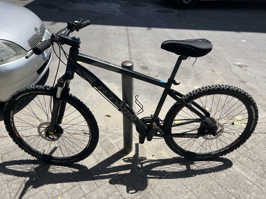 Bicicleta B'Twin Rockrider 520
