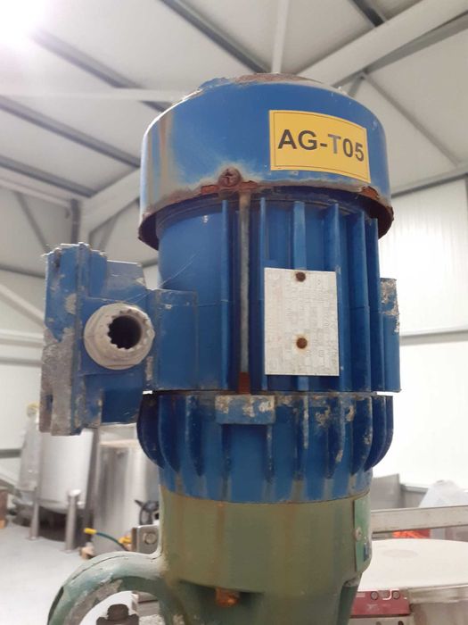 Depósito Inox com misturador