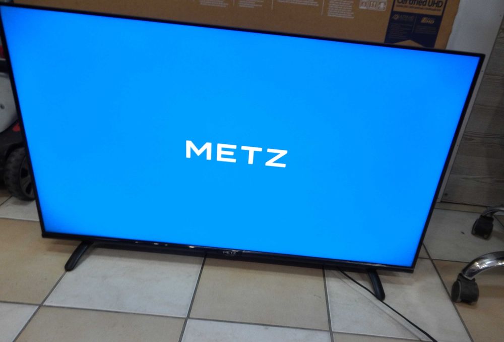 Telewizor Metz 40MTB2000