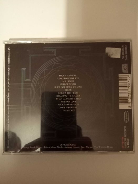 CD Lynch Mob - Revolution