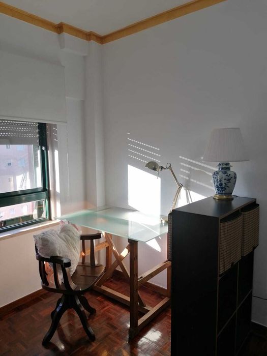 Quarto Massamá - A 5 minutos do comboio