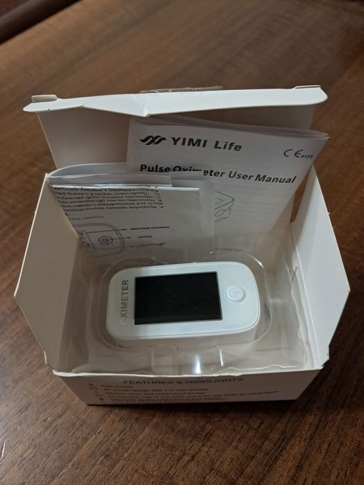 Пульсометр на палець