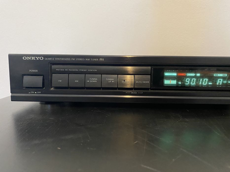 FM стерео тюнер Onkyo T 4300