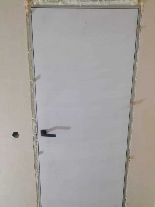 Приховані міжкімнатні двері під фарбування