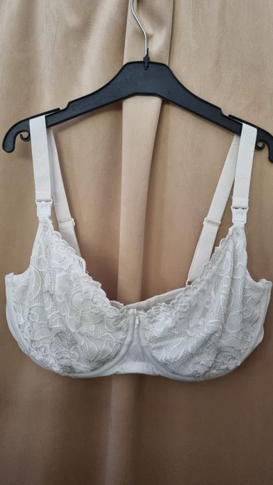 Kremowy stanik biustonosz damski Change 75G