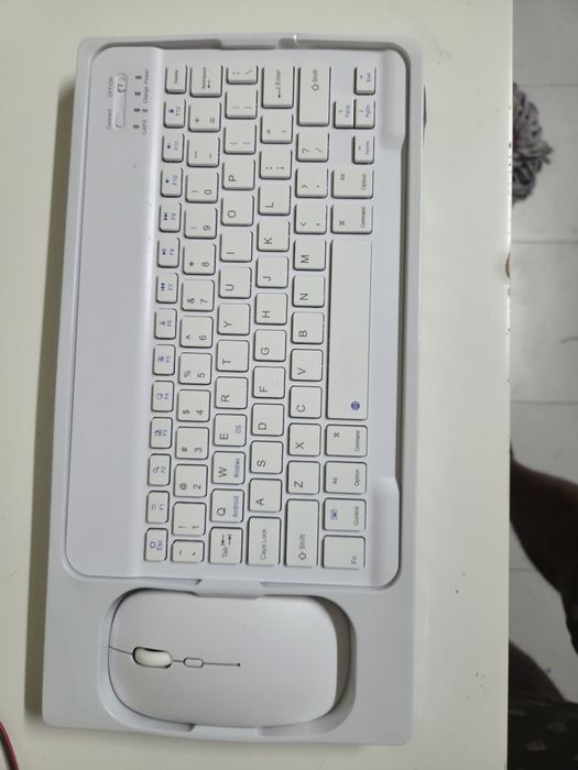 Teclado e mouse Wireless64751213895681121
