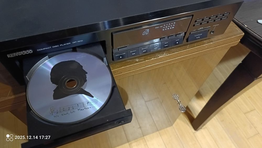 Odtwarzacz CD KENWOOD DP-1510