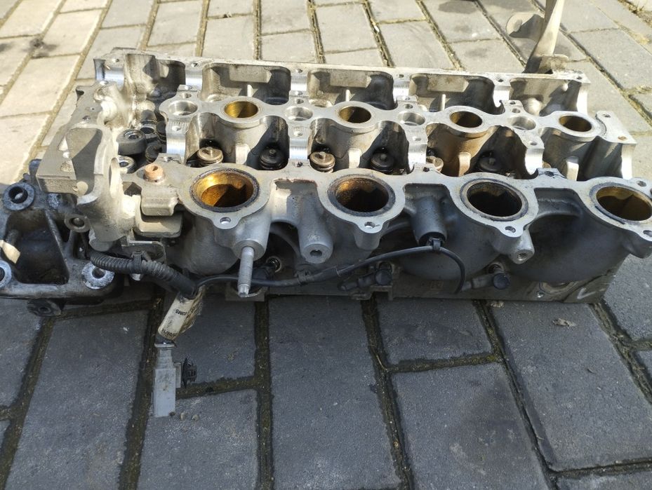 Głowica silnika RH02 HDI TDCI Peugeot Ford Citroen Fiat