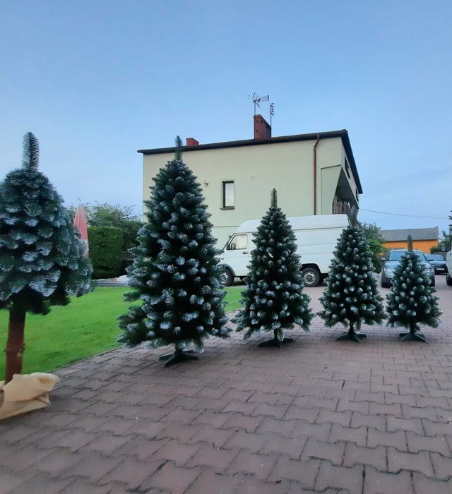 Choinka Sztuczna na stojaku Gęsta 120cm Sosna Diamentowa Producent