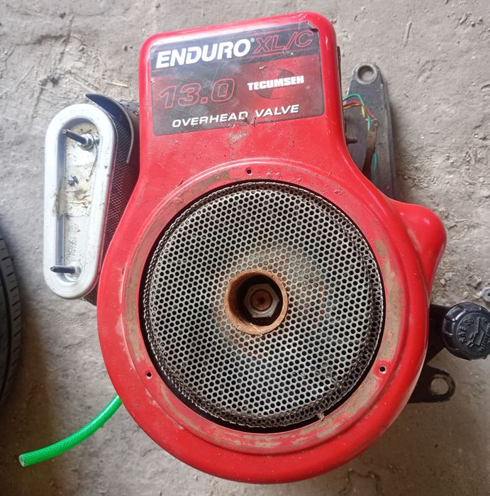 Silnik spalinowy Tecumseh 13koni kosiarka Traktorek ogrodowy