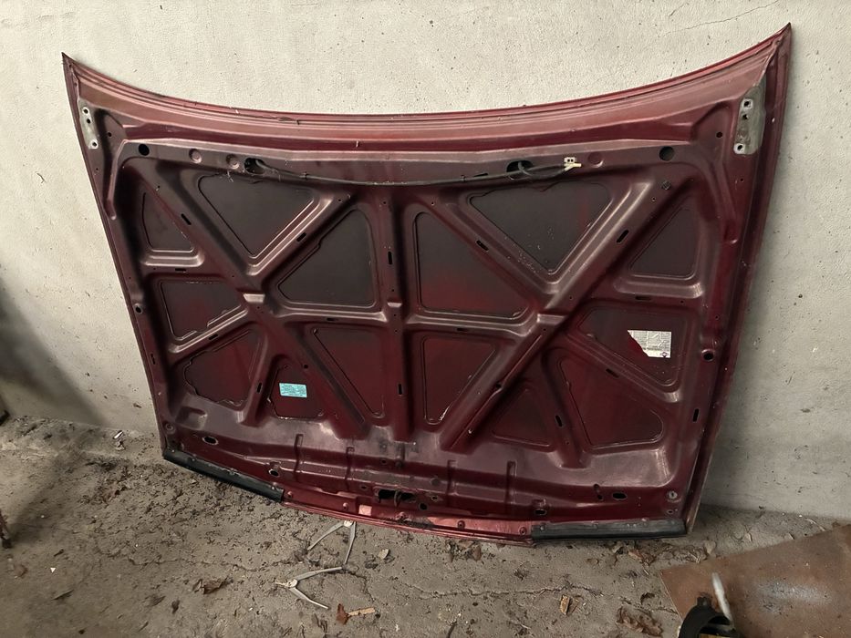 Capô de nissan almera