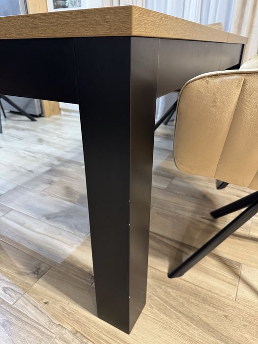 Stół dąb lefkas 8-nóg od 6-18 osób