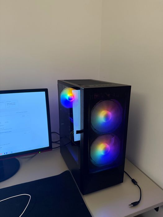 Komputer Gamingowy, monitor