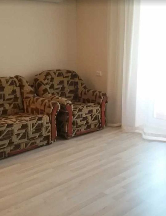 Продаж 2 К. Виставка