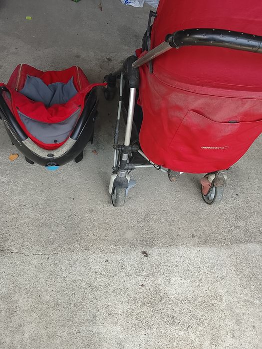 Carrinho de bebe mais cadeira de bebe