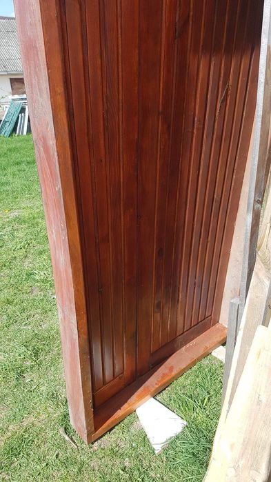 Вхідні двері