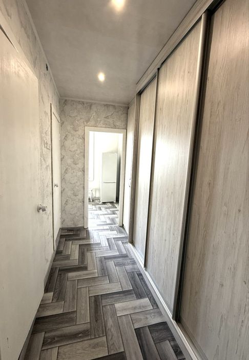 Оренда 1 кімн кв в центрі 129 го кварталу!