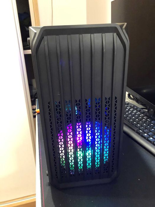 Desktop AMD Ryzen 7 5700x,32gb Ram DDR4, 2Tb SSD nvme, NVIDIA T400 4gb