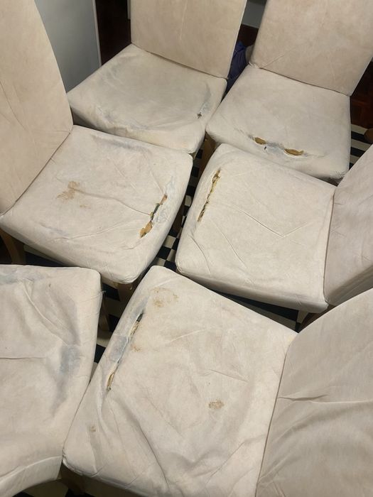 6 cadeiras Henriksdal IKEA com capas brancas