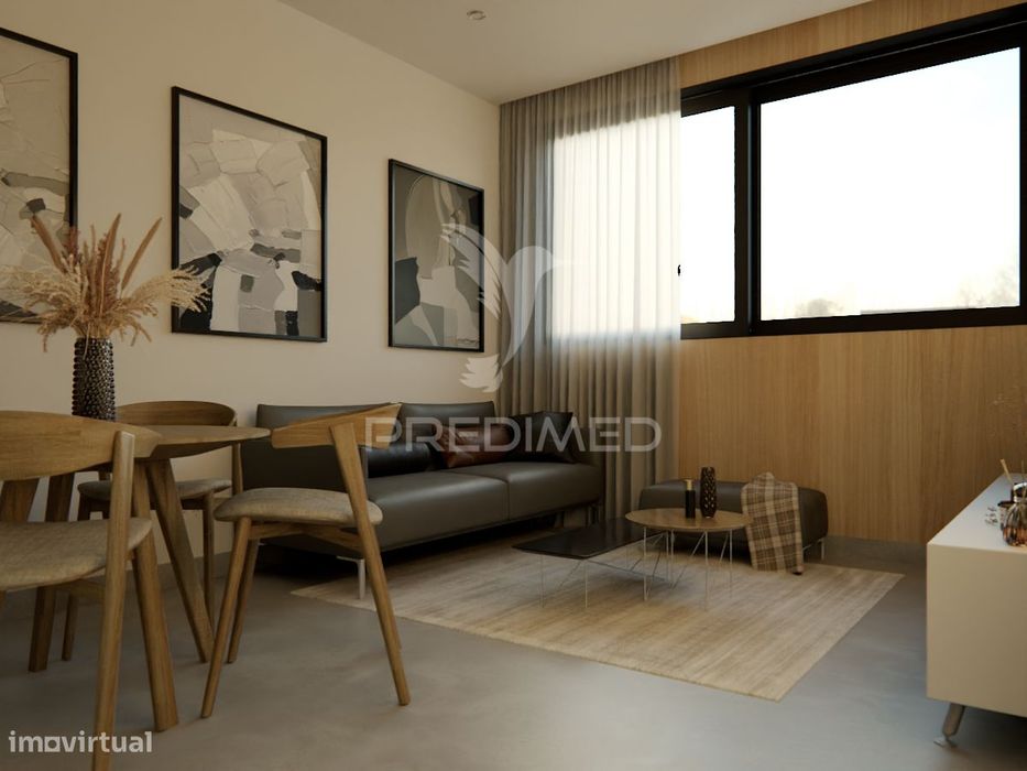 Apartamento T3 duplex com 3 terraços e 2 lugares de garagem no cent...