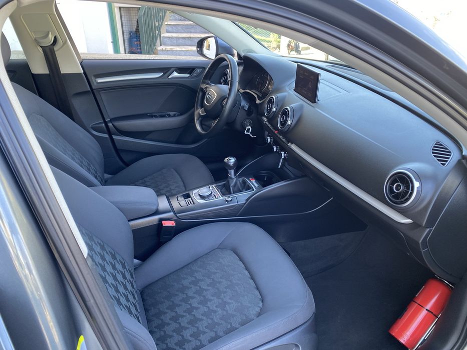 Audi a3 1.6 tdi limousine