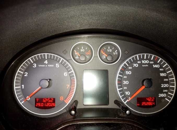 Audi A3 8P 2.0 Fsi LZ9W 2004/ Na części