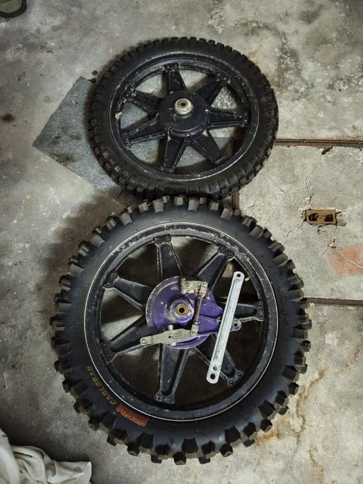 Rodas jantes e pneus