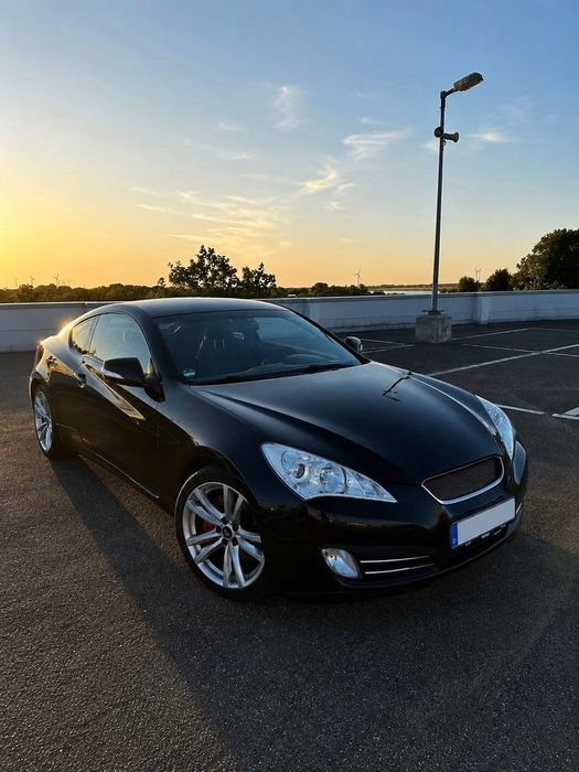 Hyundai Genesis Coupe Bardzo zadbany, komplet nowych kół zimowych