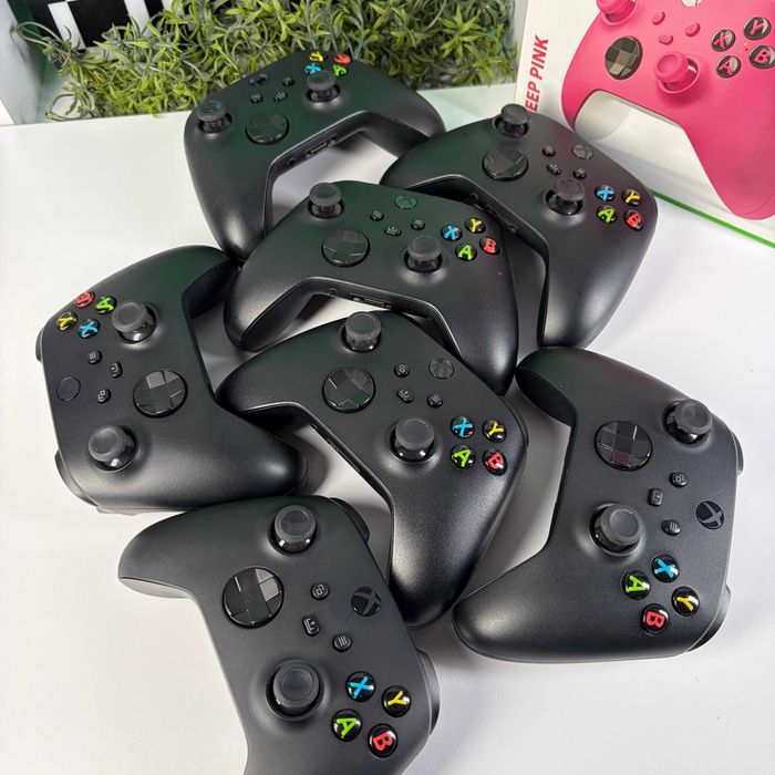 Геймпад Бездротовий Microsoft Xbox Series Джойстик Майкрософт Б/У