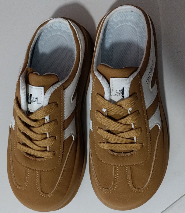 Buty nowe 25 cm długość stopy