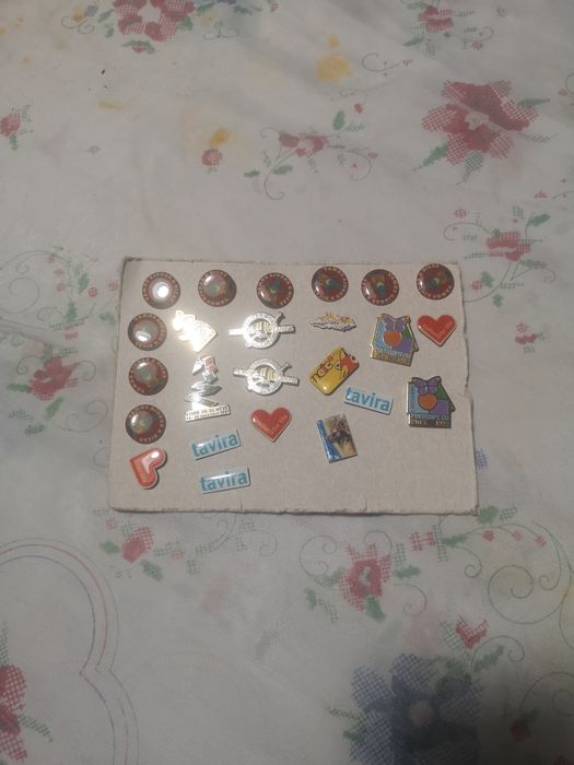 Pins de coleção vários
