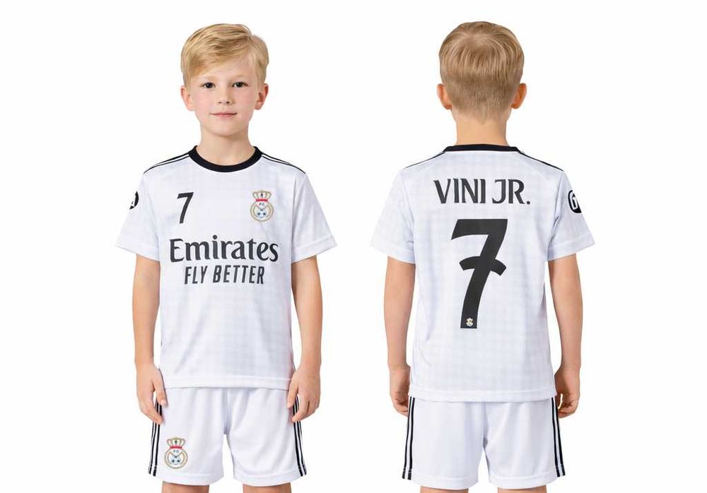 Strój / komplet piłkarski Vinicius Jr. Real Madryt rozm. 170