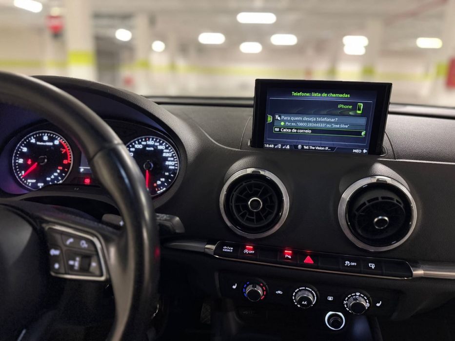 Audi A3  Quattro Sportback [2.0TFSi 4x4]